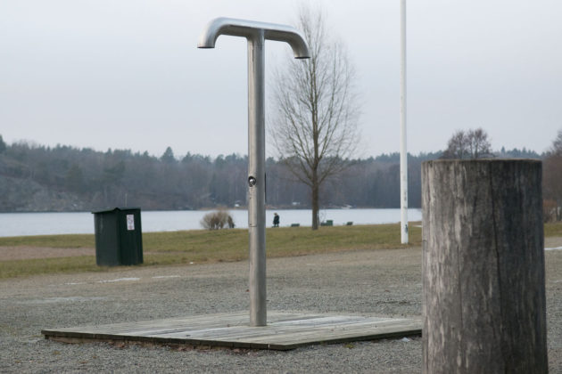 Dusch S&auml;tra strandbad