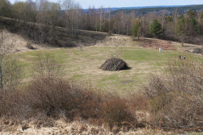 Vårbergstoppen / Grytan