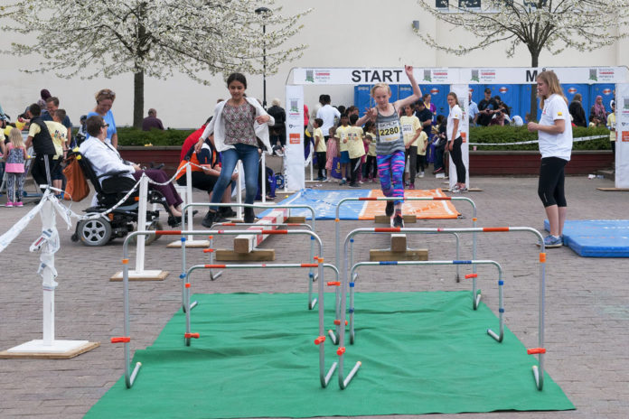 Hinderbana för barn Hinderbana